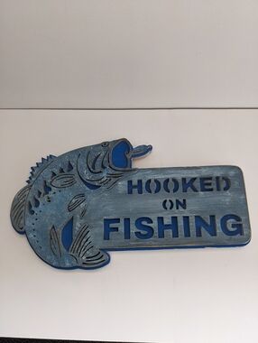 Glo Woodworking Wooden Sign Alberta Hand Made Hooked On Fishing Plaque Man Cave